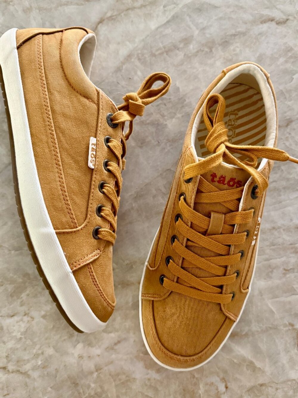 täōs MOC Star 2 Deli Mustard Distressed Sneakers  9